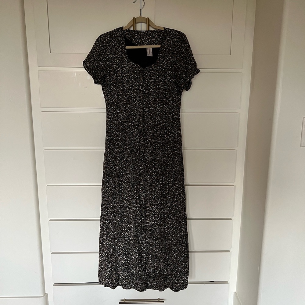 Floral midi dress with button details